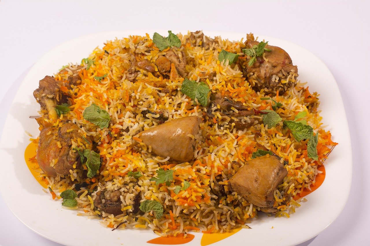 Hyderabadi Chicken Biryani Recipe | how to make chicken biryani | Dum biryani