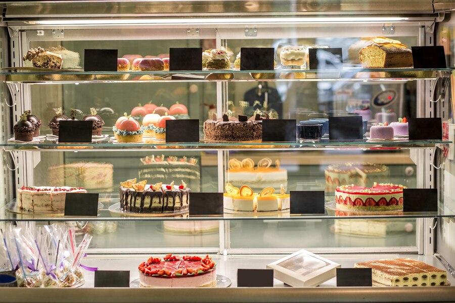 From Bakery to Doorstep: The Evolution of Cake Delivery in Urban Centers